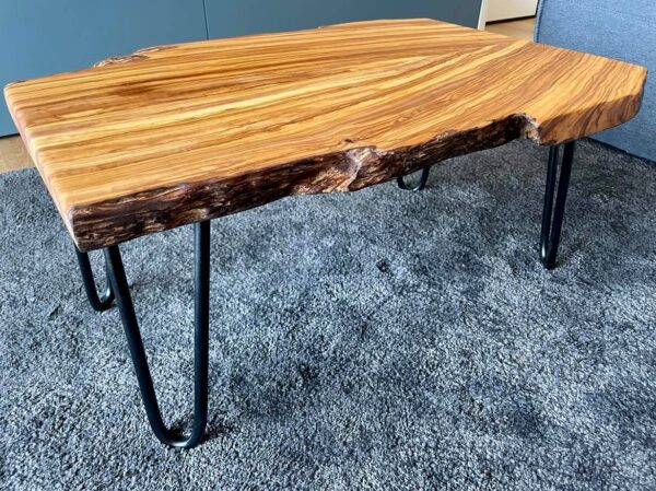 Tavolino legno grezzo