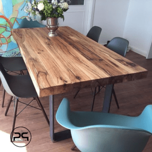 Tavolo legno grezzo