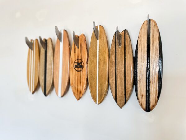 Appendiabiti da ingresso – tavole da surf