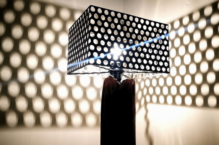 lampada da tavolo in ferro legno