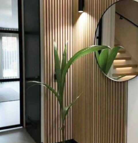 rivestimento in legno dogato da parete